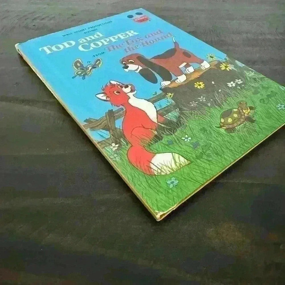 VNTG 1981 - Disney Tod and Copper from the Fox and the Hound - Hard Cover Book - Picture 4 of 10